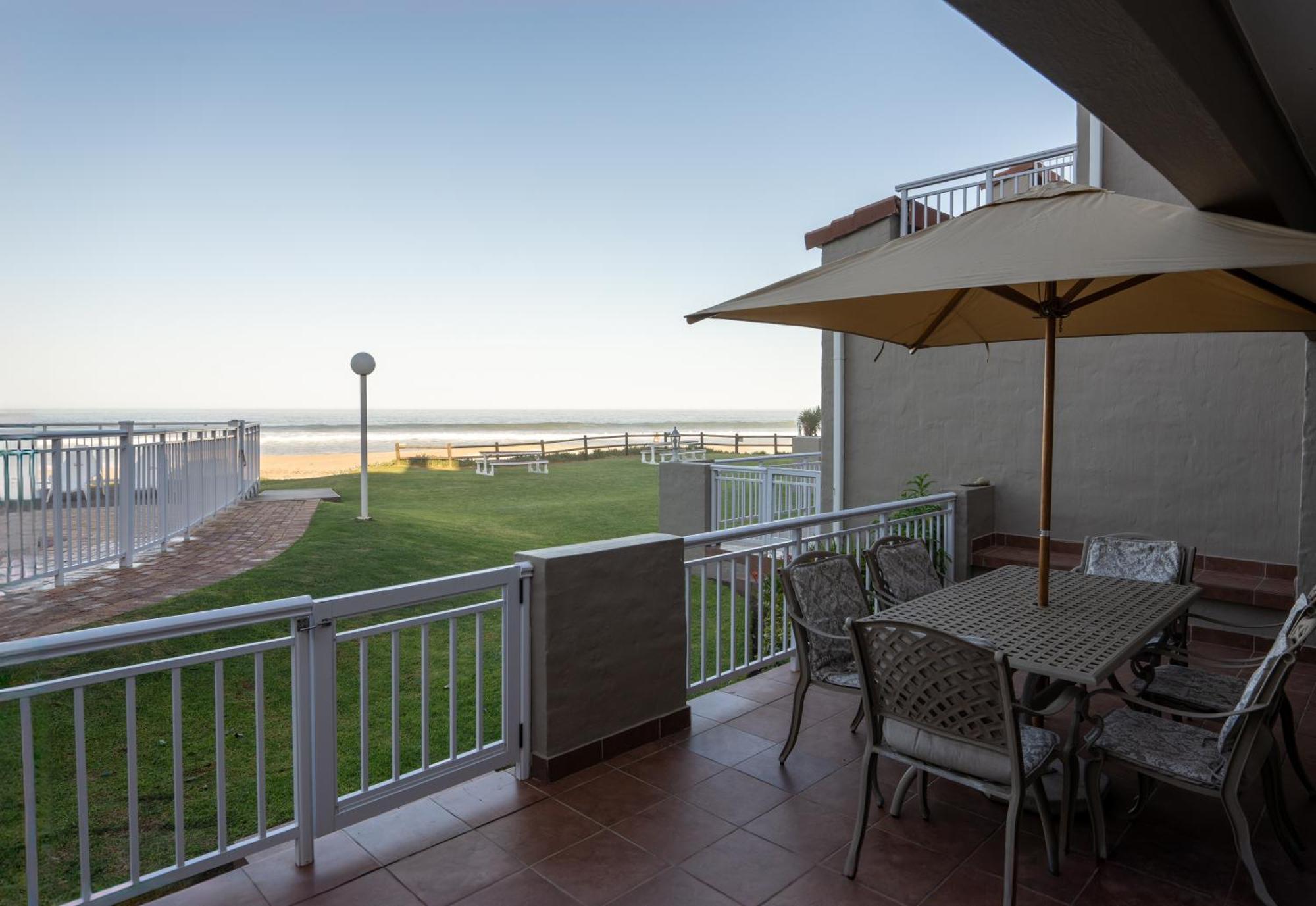 Jeffreys Bay Villas On The Beach Exterior photo
